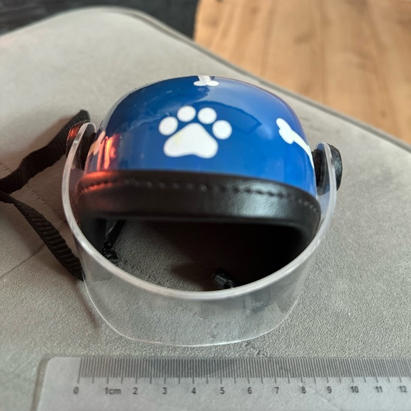 Dog/Cat Helmet - Picture 6 of 6